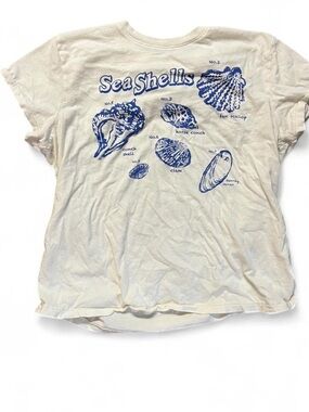 Universal Thread Blue Shell Graphic Tee on Cream